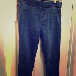 Old Navy Rockstar Skinny Jeans with elastic waist